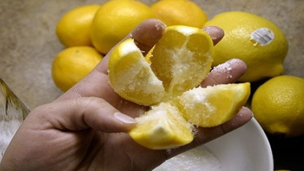 wassen met citroen en zout-plafonddroogrek.nl