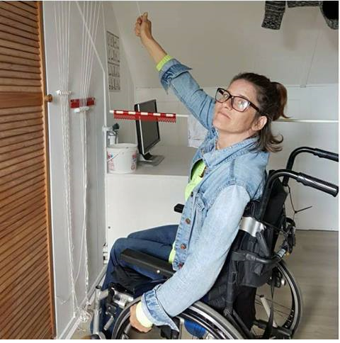 Paula-rolstoelgebruiker-plafonddroogrek